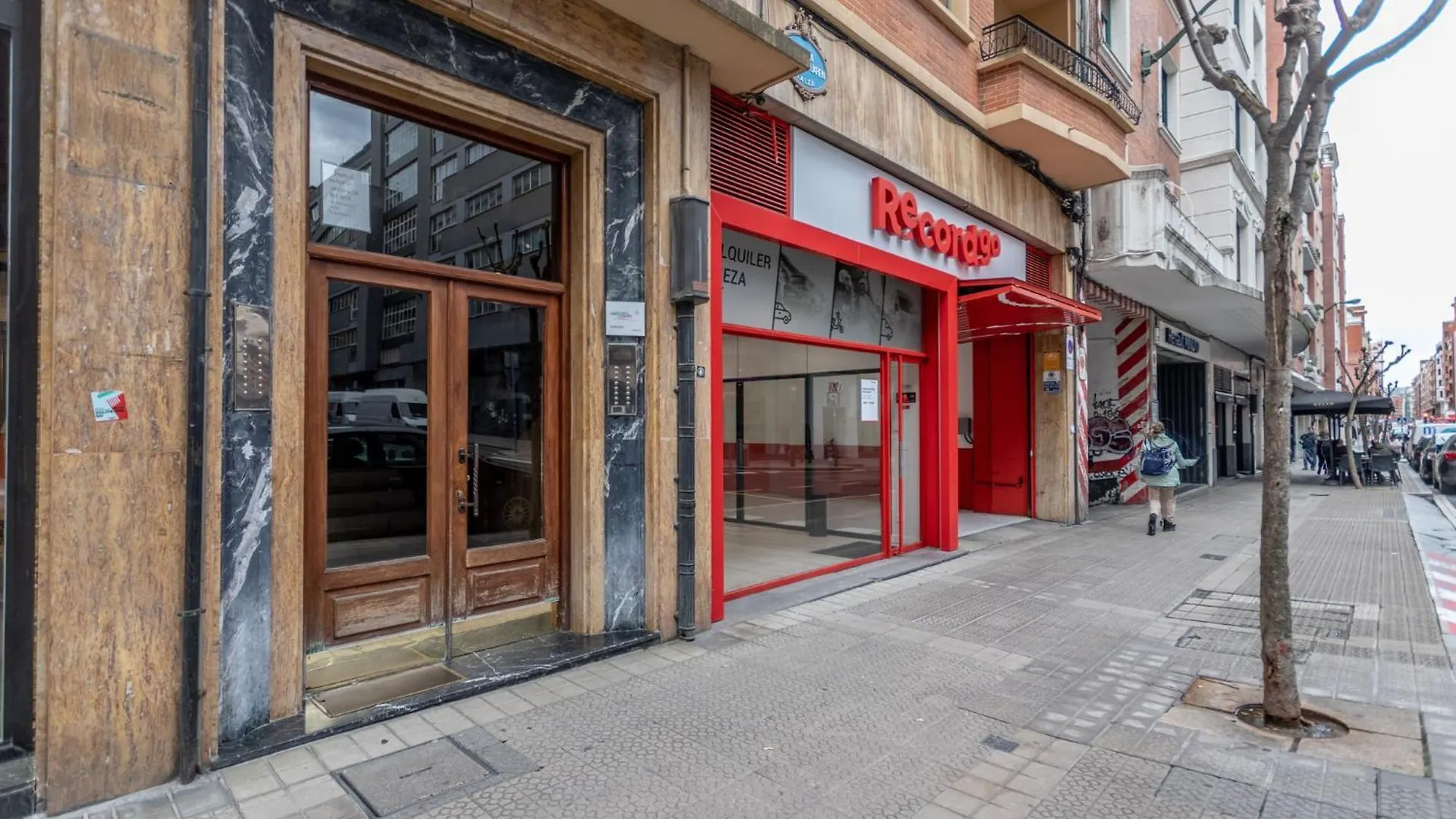 Apartamento En Licenciado Poza Bilbao 0*,